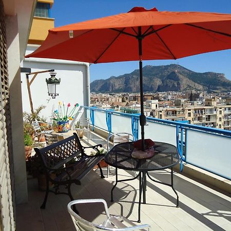 Casa Riccio Hotell Palermo Exteriör bild