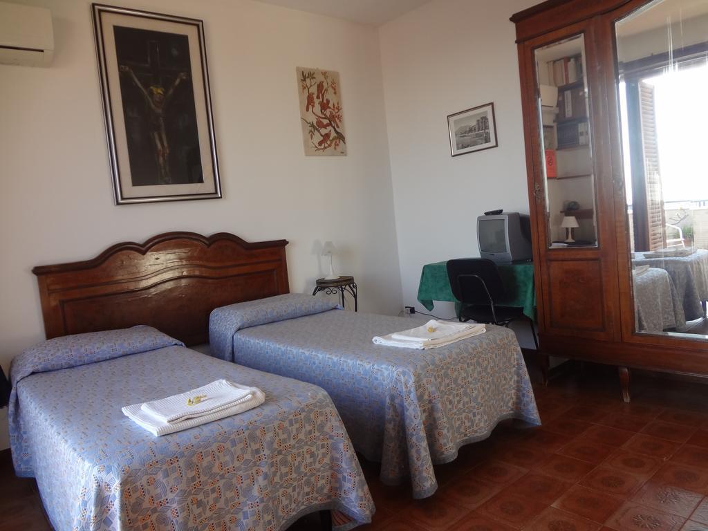 Casa Riccio Hotell Palermo Rum bild
