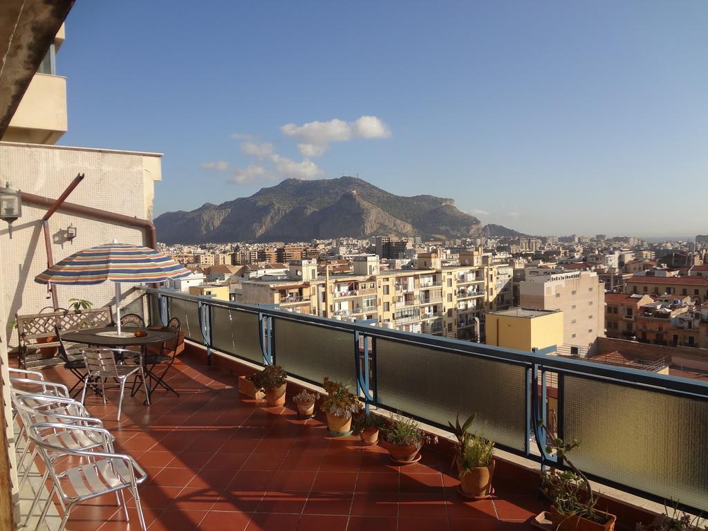 Casa Riccio Hotell Palermo Exteriör bild