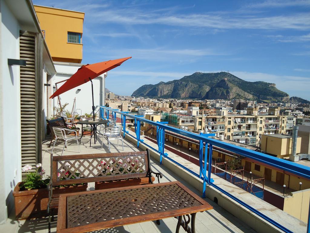 Casa Riccio Hotell Palermo Exteriör bild