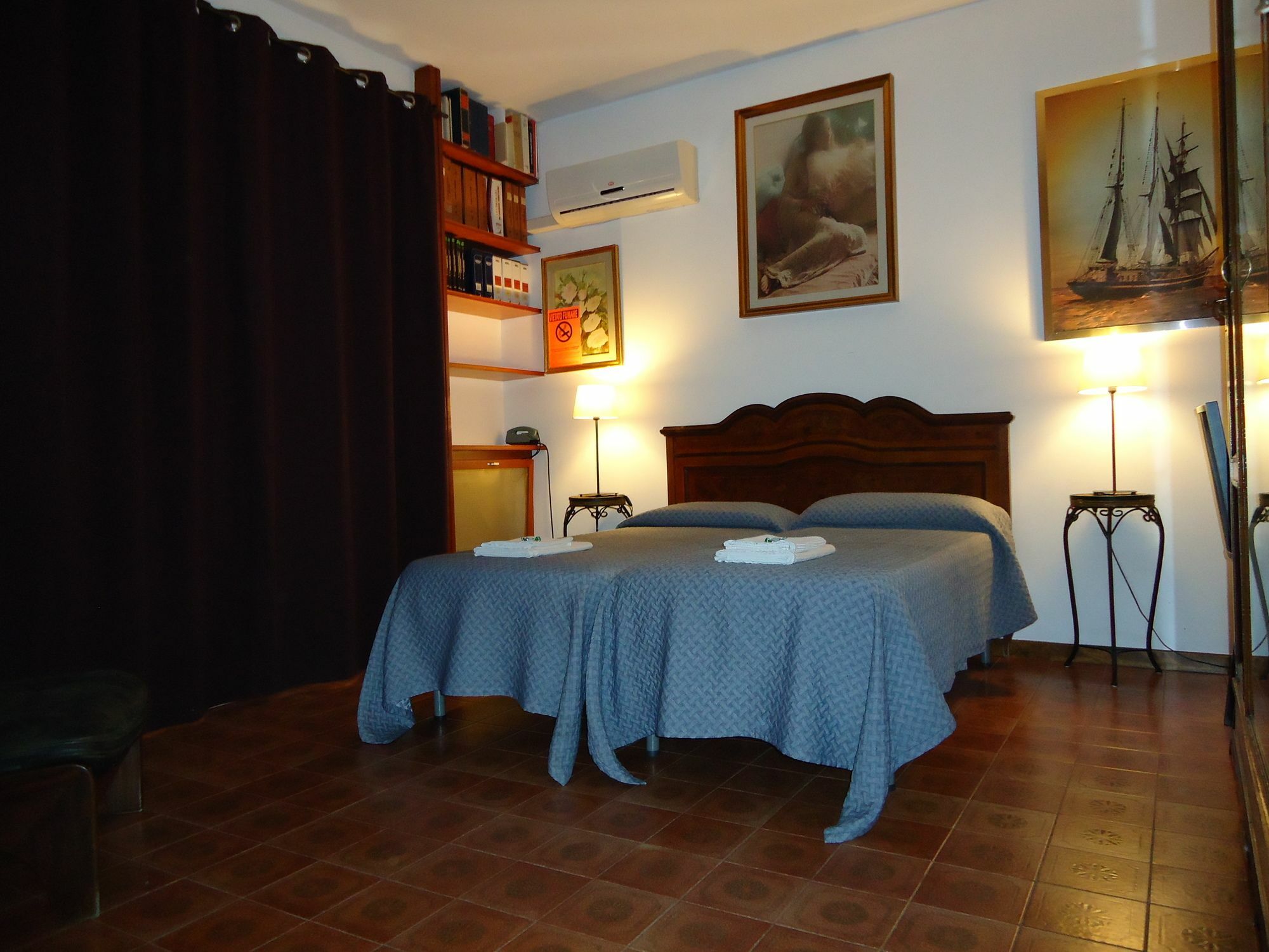 Casa Riccio Hotell Palermo Exteriör bild